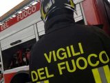 Incendio di vaste dimensioni all’Ecocentro di Lequile. Attivato il Centro Coordinamento Soccorsi (CCS)