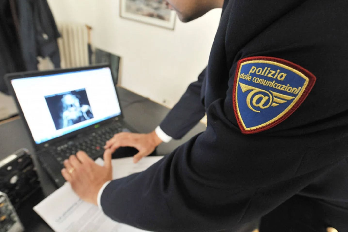 Imprenditore galatinese vittima di phishing. La Polizia identifica e denuncia il truffatore
🌐 www.galatina24.it