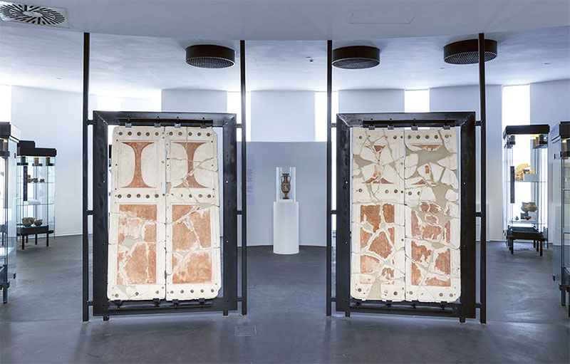 Le Porte dipinte di Rudiae: concluso il restauro ed esposte al Museo Castromediano Le Porte dipinte di Rudiae: concluso il restauro ed esposte al Museo Castromediano