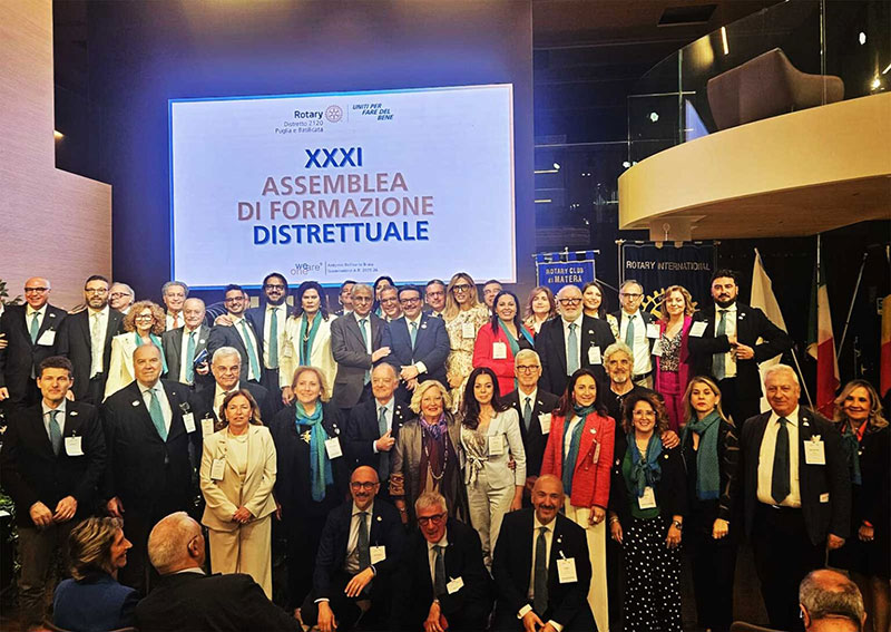 Il Rotary Club Galatina Maglie Terre d’Otranto presente alla XXXI Assemblea di formazione distrettuale Il Rotary Club Galatina Maglie Terre d’Otranto presente alla XXXI Assemblea di formazione distrettuale