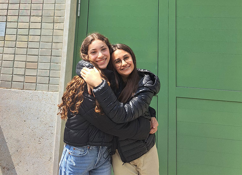 Rebecca Grato e Liliana Massaro del Polo 3 di Galatina finaliste ai “Giochi Matematici Bocconi” Rebecca Grato e Liliana Massaro del Polo 3 di Galatina finaliste ai “Giochi Matematici Bocconi”