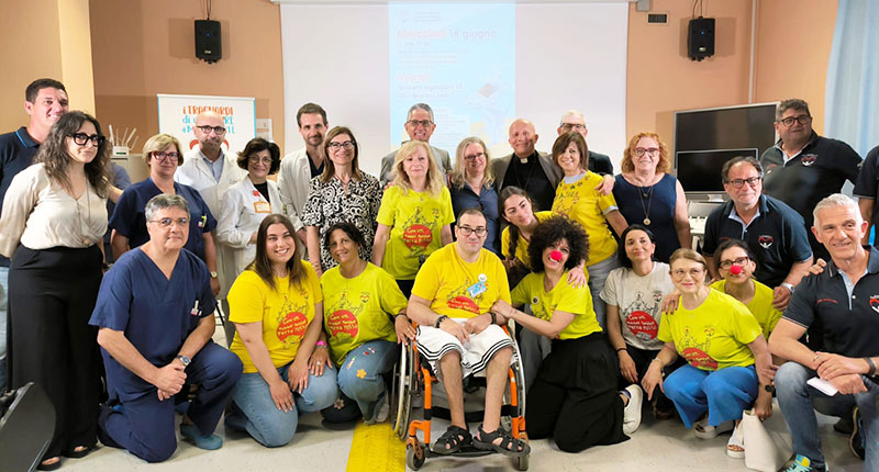 Ecografo di ultima generazione donato al progetto Medicina fetale del “Vito Fazzi” Ecografo di ultima generazione donato al progetto Medicina fetale del “Vito Fazzi”