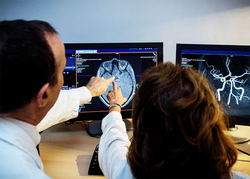 “Sclerosi Multipla: oltre la diagnosi”. Un convegno specialistico a Galatina “Sclerosi Multipla: oltre la diagnosi”. Un convegno specialistico a Galatina