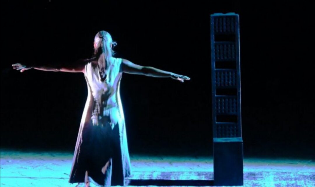 Per “Chiari di luna”, Daria Paoletta va in scena con “Maledetta primavera” Per “Chiari di luna”, Daria Paoletta va in scena con “Maledetta primavera”