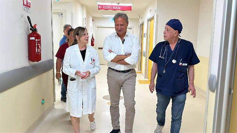 Pagliaro (FdI): “Al DEA di Lecce ok camera iperbarica, chirurgia vascolare reparto fantasma” Pagliaro (FdI): “Al DEA di Lecce ok camera iperbarica, chirurgia vascolare reparto fantasma”