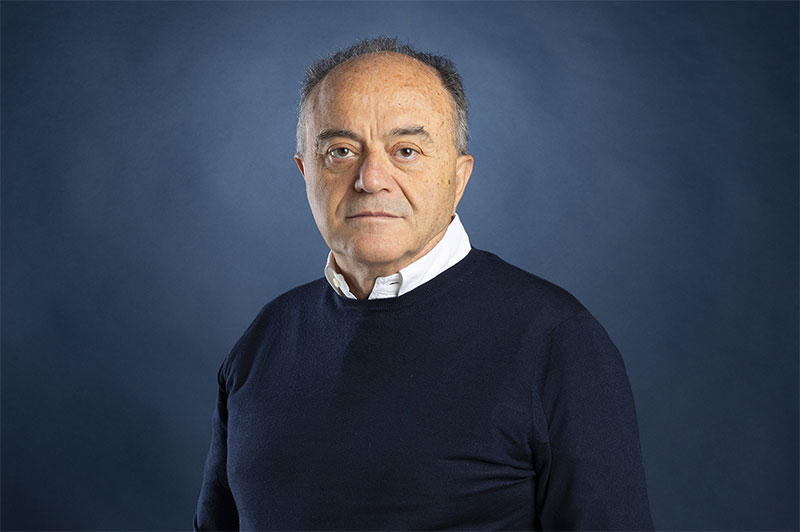 “Una cosa sola. Come le mafie si sono integrate al potere”. Il magistrato Nicola Gratteri a Galatina “Una cosa sola. Come le mafie si sono integrate al potere”. Il magistrato Nicola Gratteri a Galatina
