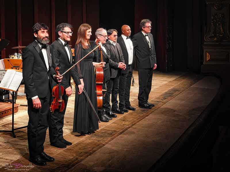 Il festival “I Concerti del Chiostro” ospita la Paolo Conte Original Ensemble Il festival “I Concerti del Chiostro” ospita la Paolo Conte Original Ensemble