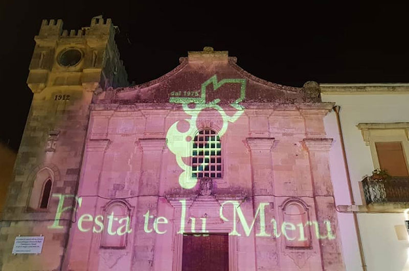 “Festa te lu Mieru”: 50 anni di vino, identità e rivoluzione culturale nel cuore del Salento “Festa te lu Mieru”: 50 anni di vino, identità e rivoluzione culturale nel cuore del Salento