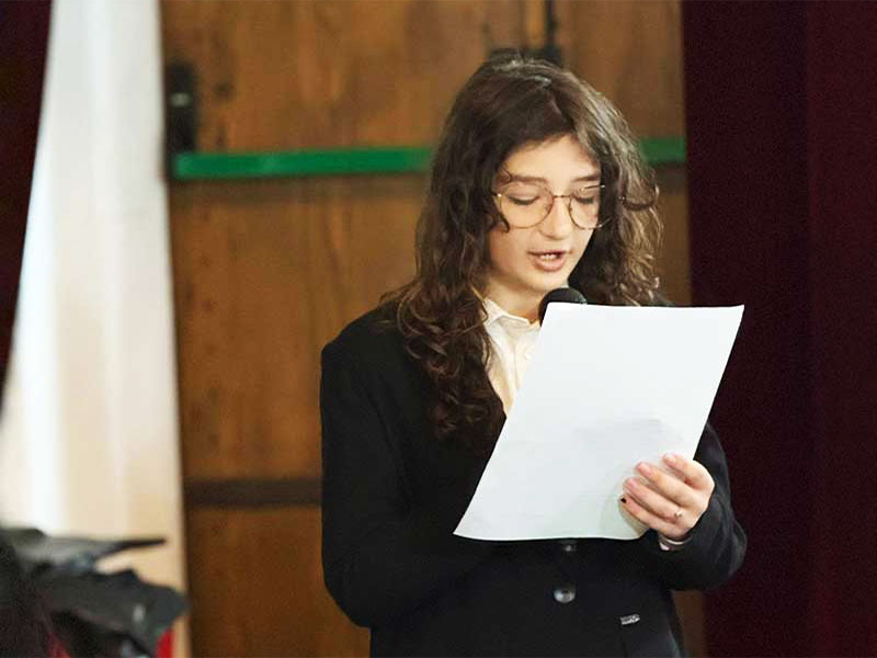 Mariafrancesca Salvati di Galatina premiata al concorso letterario “Un monte di poesia” categoria Giovani Mariafrancesca Salvati di Galatina premiata al concorso letterario “Un monte di poesia” categoria Giovani