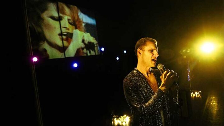 “Vorrei una voce”, monologo di Tindaro Granata dedicato alle canzoni di Mina