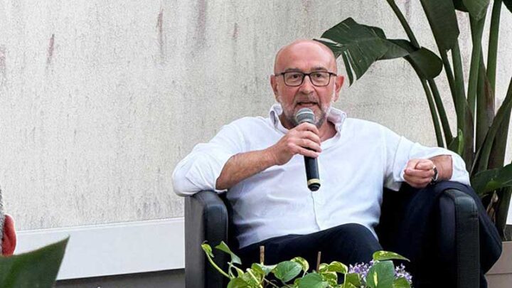 Scuola e conoscenza: quale futuro? Riflessioni in “L’invenzione del minchion” del prof. Massimo Curci