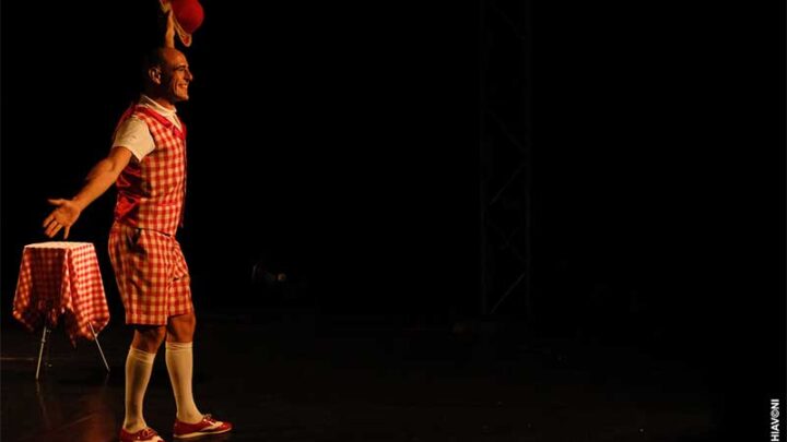 “Love is in the air” del poliedrico giocoliere Andrea Farnetani per la rassegna Germogli