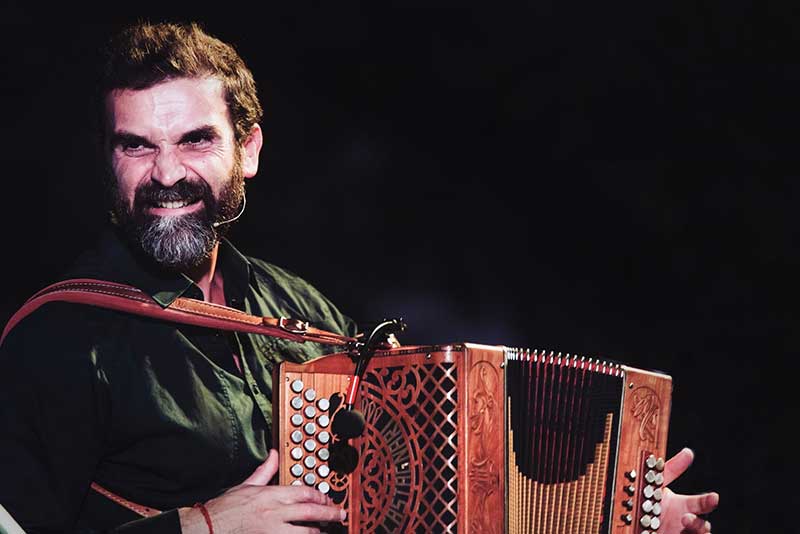 “Ti racconto un album!” e Festa di Carnevale al Laboratorio Urbano Giovanile