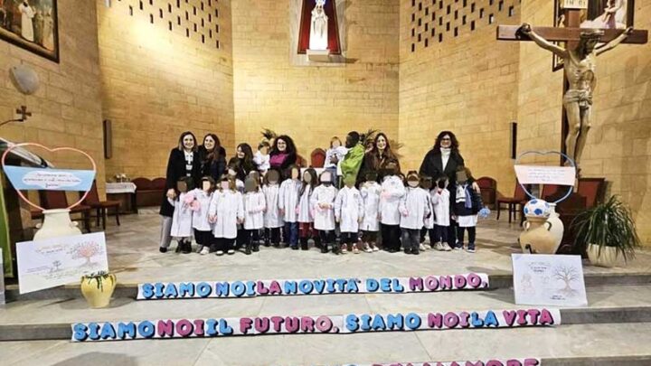 La Scuola dell’Infanzia “Maria Gloria Vallone” di Galatina celebra la “Giornata per la Vita”