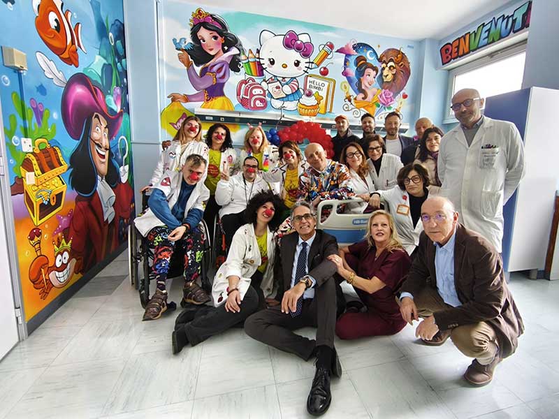 Donata l’umanizzazione pittorica della stanza pediatrica del reparto di Oculistica del “Vito Fazzi”