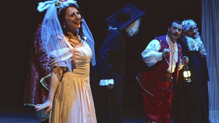 14.000 bambini e ragazzi cantano “Il Barbiere di Siviglia” con il progetto “Stregati dalla musica”