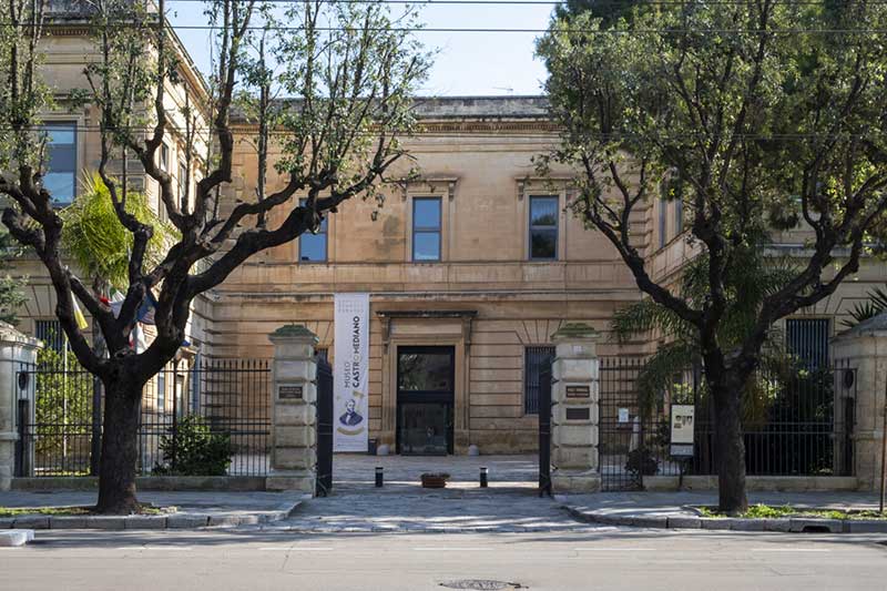 Dantedì, la mostra “Perché mi scerpi?” e l’inno ad Alighieri di Mercandante