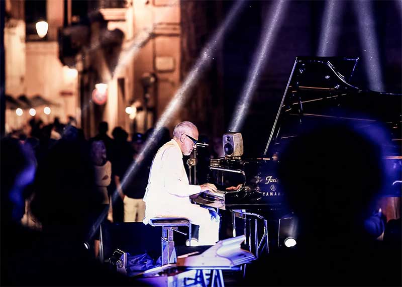 “Lecce Piano Festival” porta in scena Baba Sissoko, Tania Giannouli e Zsigmond Gerlócz
