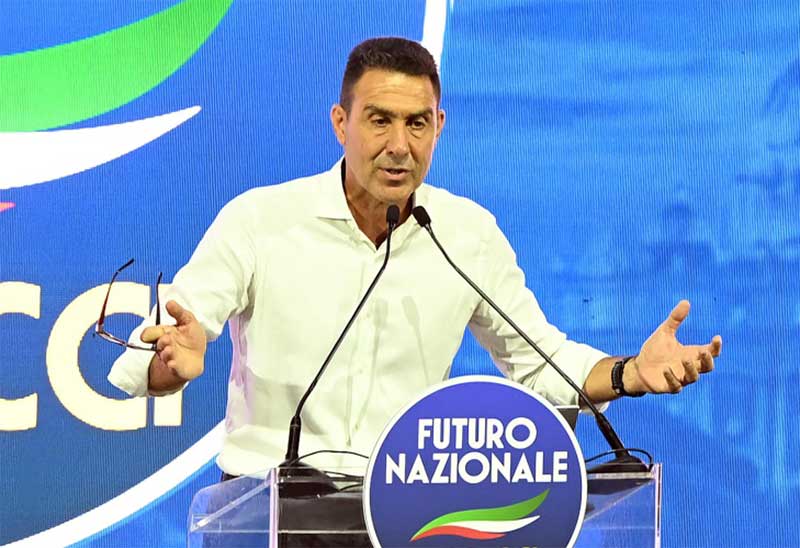 Il comitato di Galatina presente alla prima assemblea costituente di Futuro Nazionale per Vannacci