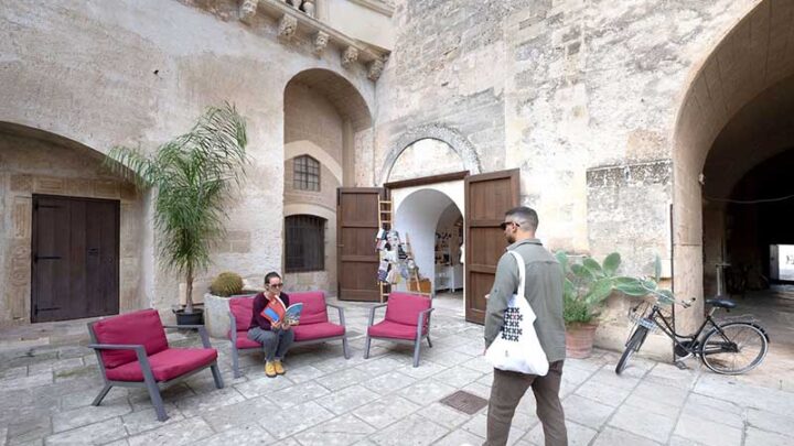 Rigenerazione culturale: il Castello di Corigliano d’Otranto “vola” al Museo archeologico di Napoli