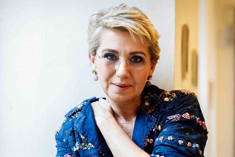 La giornalista Concita De Gregorio al Salento Book Festival con il libro “La cura”