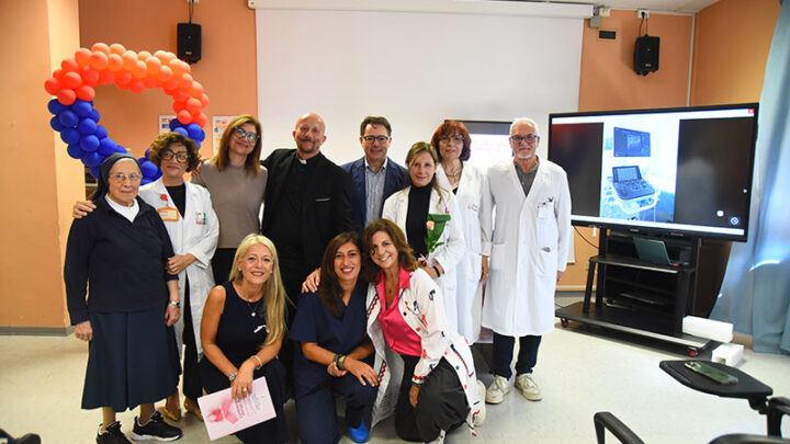 Cuore e Mani Aperte OdV dona un ecografo allo Screening mammografico di ASL Lecce