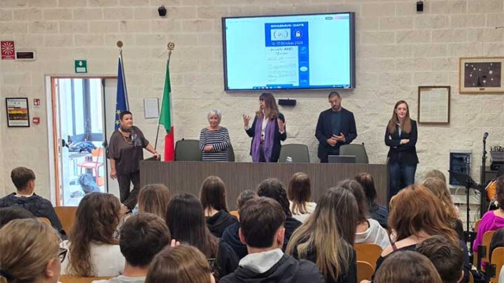 “L’Europa è la vostra casa”: al Liceo Vallone di Galatina si aprono gli Erasmus Days