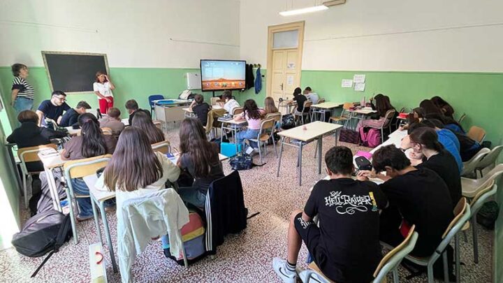 “Rewrite the rules”, un progetto contro la violenza di genere nelle scuole di Galatina