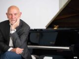 Roberto Cappello con “Incantesimi e incanti, da Oriente a Occidente” chiude il festival “I Concerti del Chiostro”