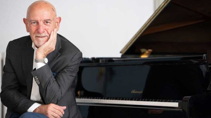 Roberto Cappello con “Incantesimi e incanti, da Oriente a Occidente” chiude il festival “I Concerti del Chiostro”